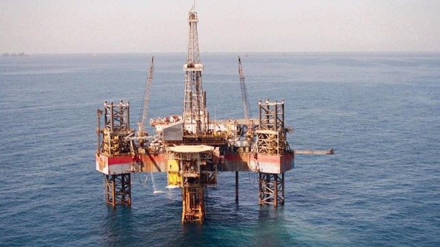 The ONGC rig Sagar Ratna off India's eastern coast (ONGC file image)