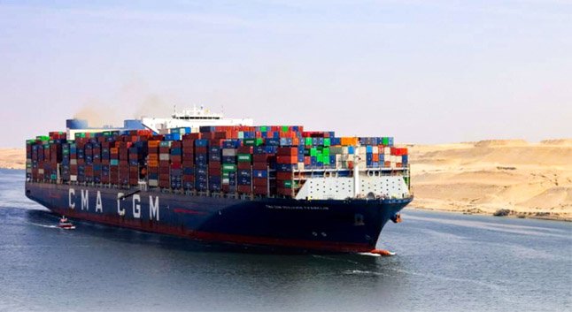 Containership in the Suez Canal