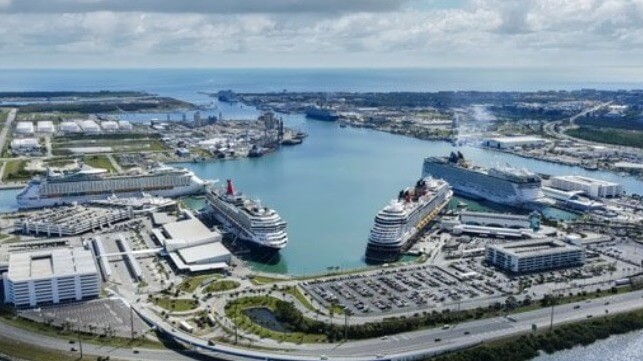 cruise ships in Port Canaveral